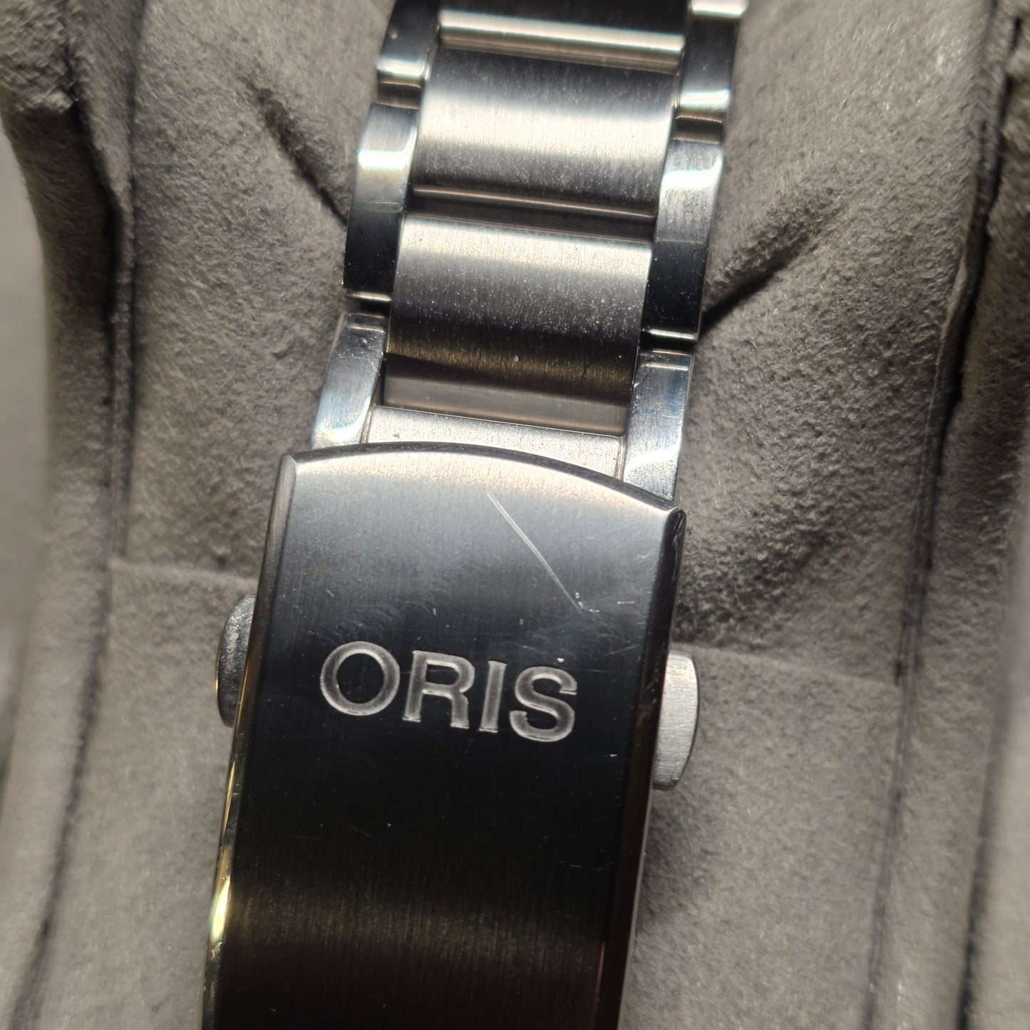 Oris Aquis Date Upcycle 41.5mm