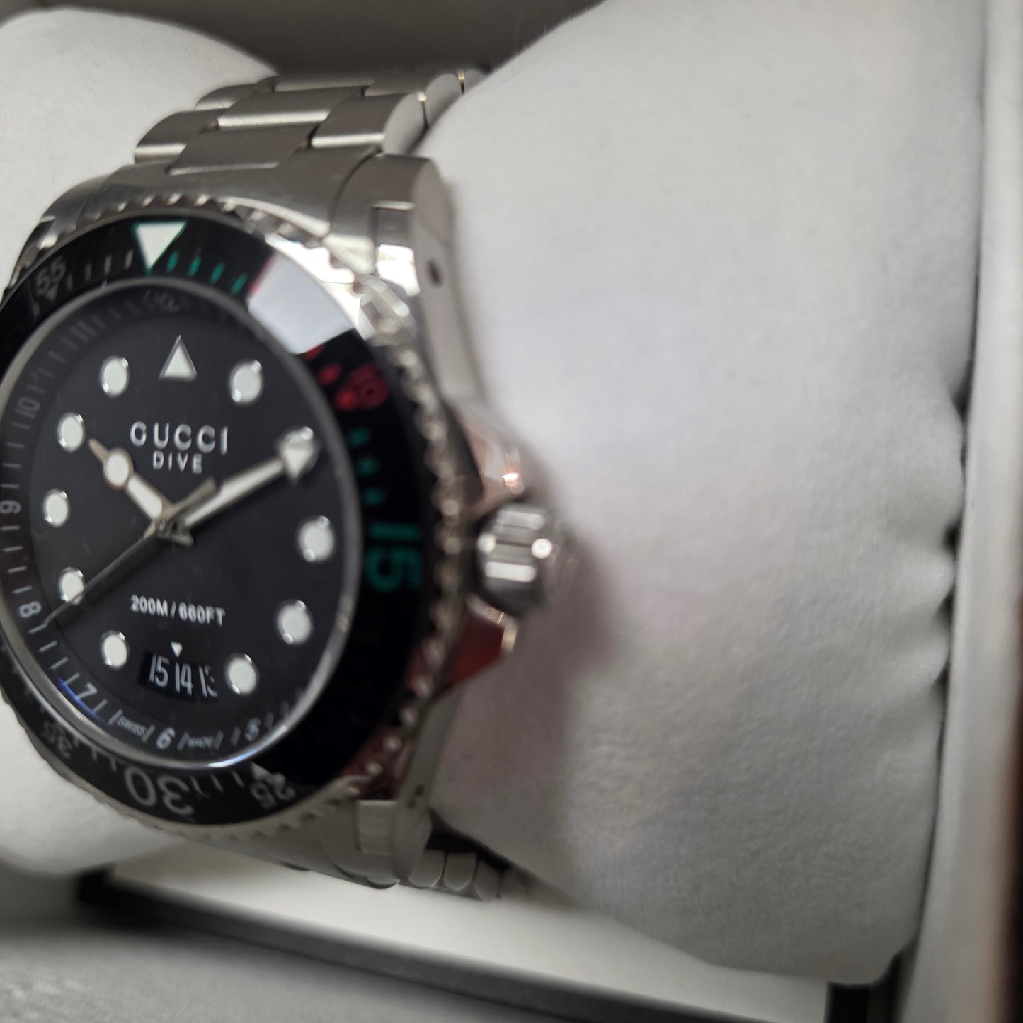 Gucci dive watch