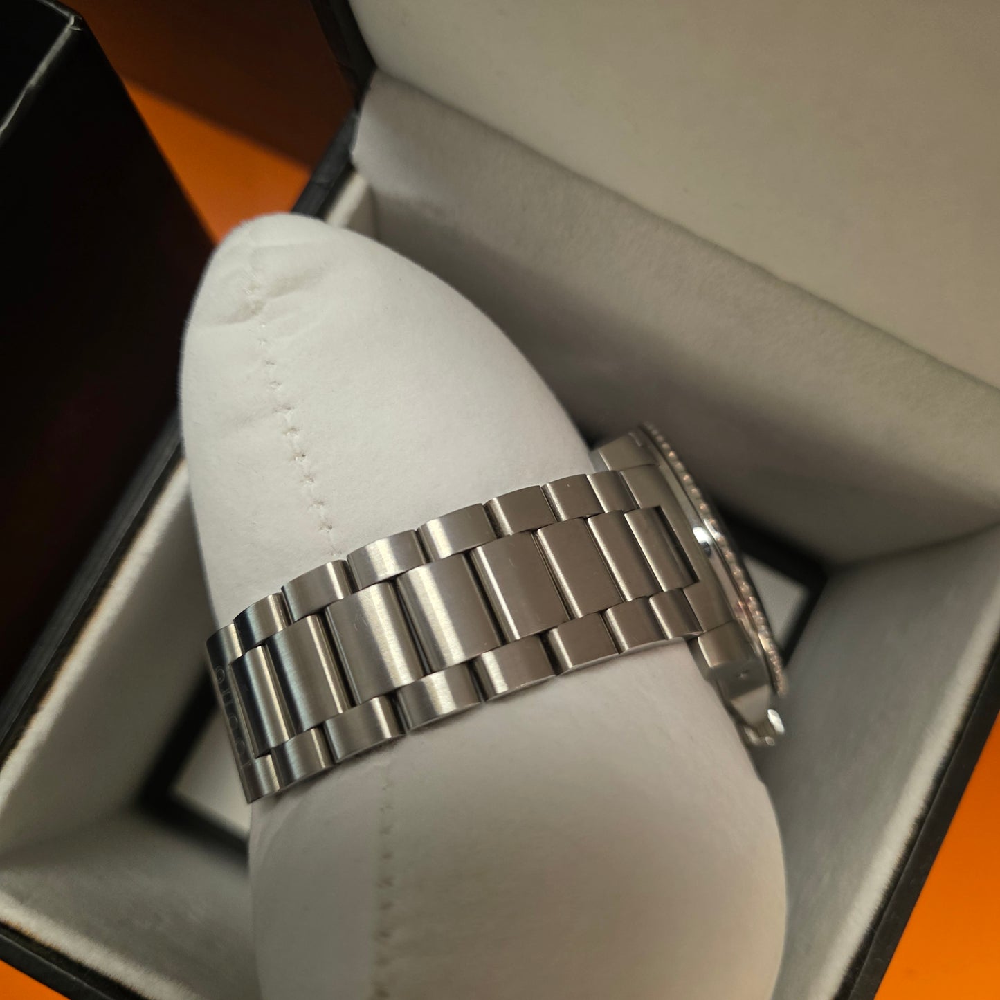 Gucci dive watch