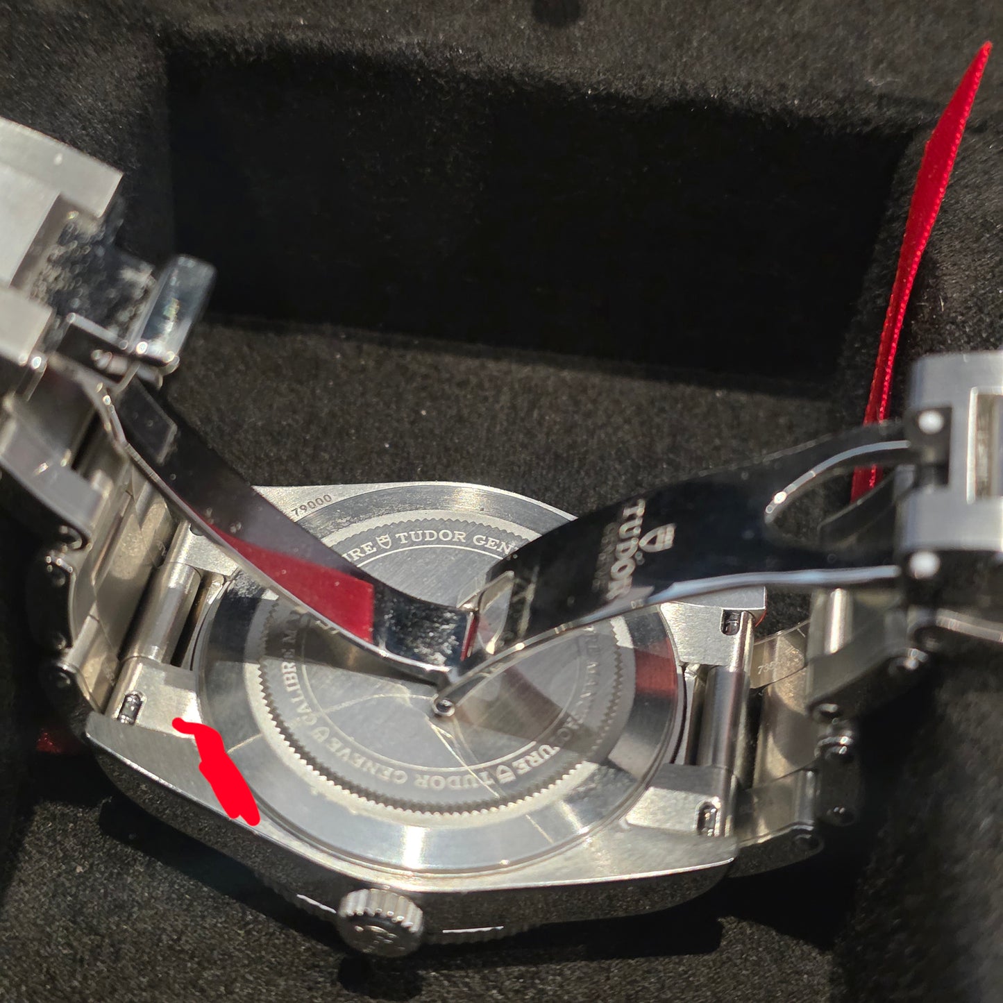 Tudor Black Bay 54 79000b 37mm
