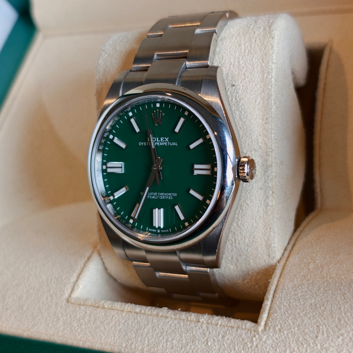 Rolex Oyster Perpetual Green 41mm réf : 124300