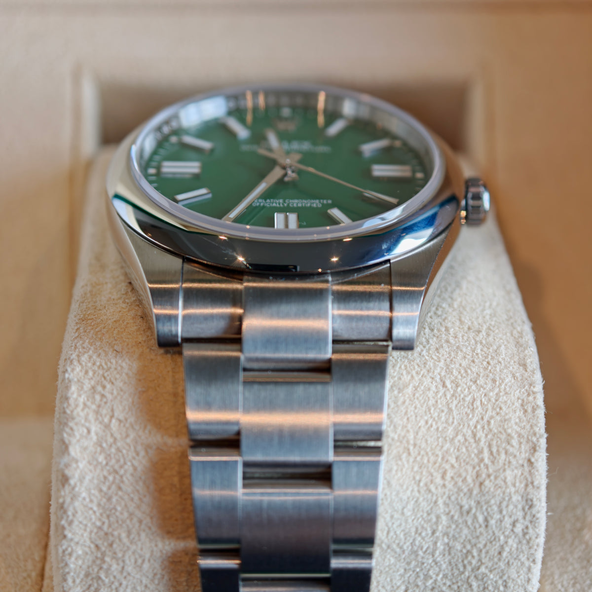 Rolex Oyster Perpetual Green 41mm réf : 124300