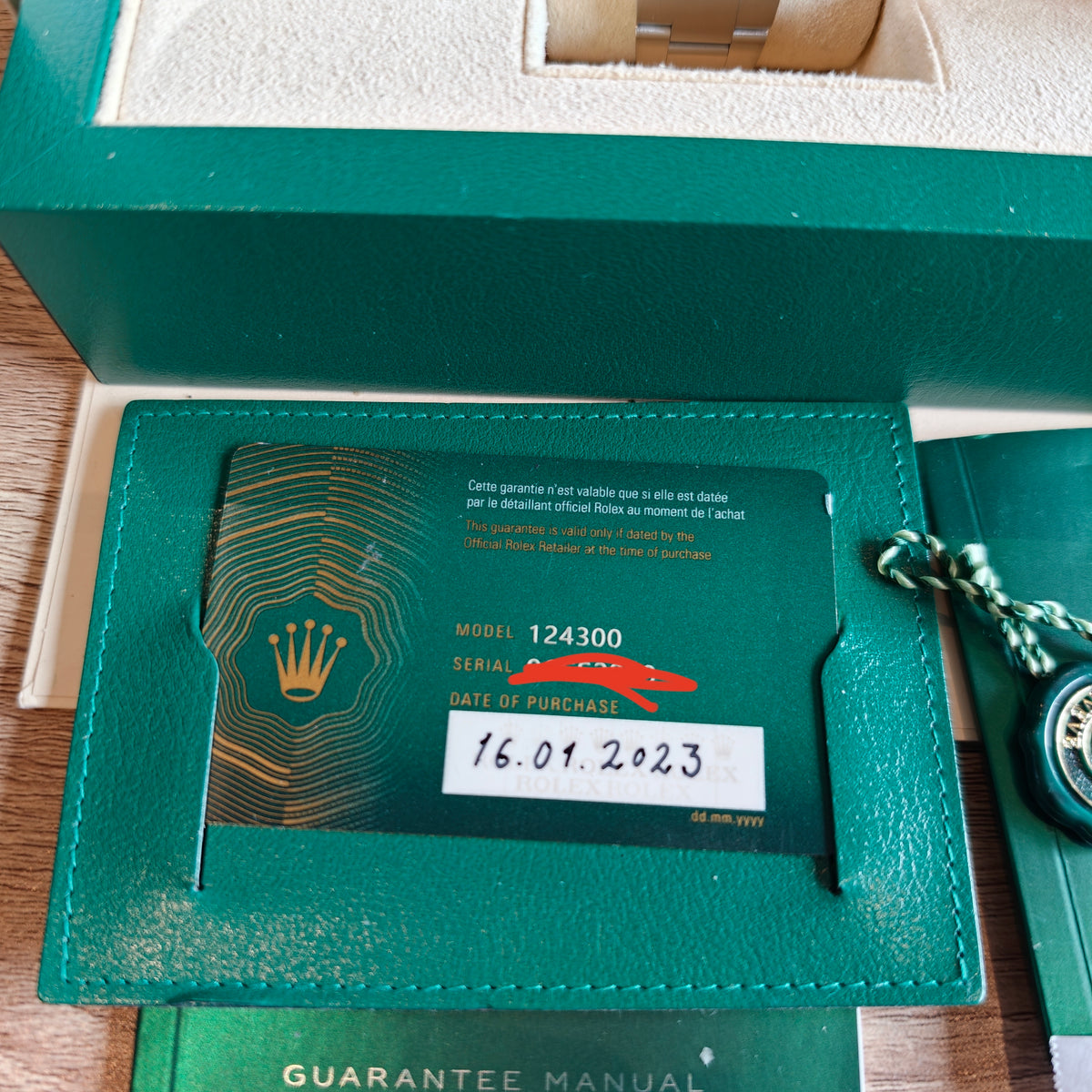 Rolex Oyster Perpetual Green 41mm réf : 124300