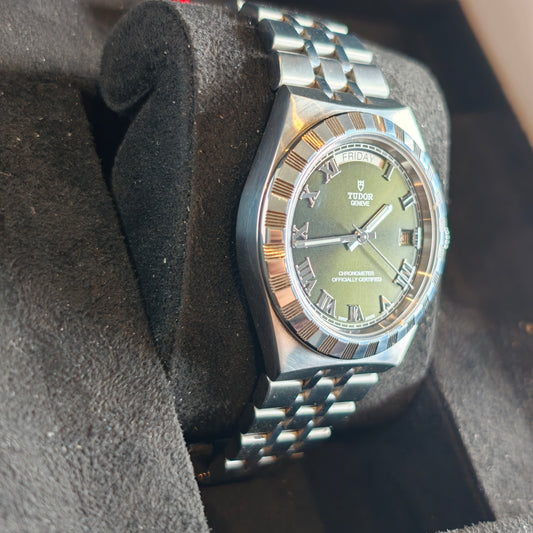 Tudor Royal Olive 40mm réf : 2840D1A0