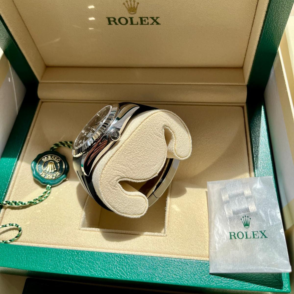 Rolex Sky Dweller ref : 326934 BRACELET OYSTER NEUF