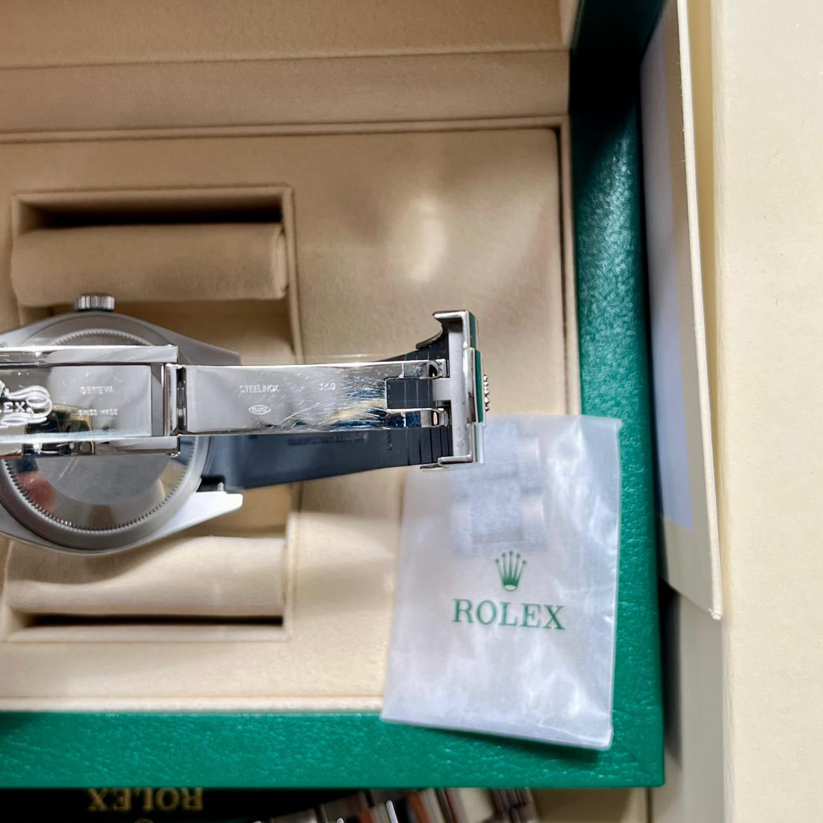 Rolex Sky Dweller ref : 326934 BRACELET OYSTER NEUF