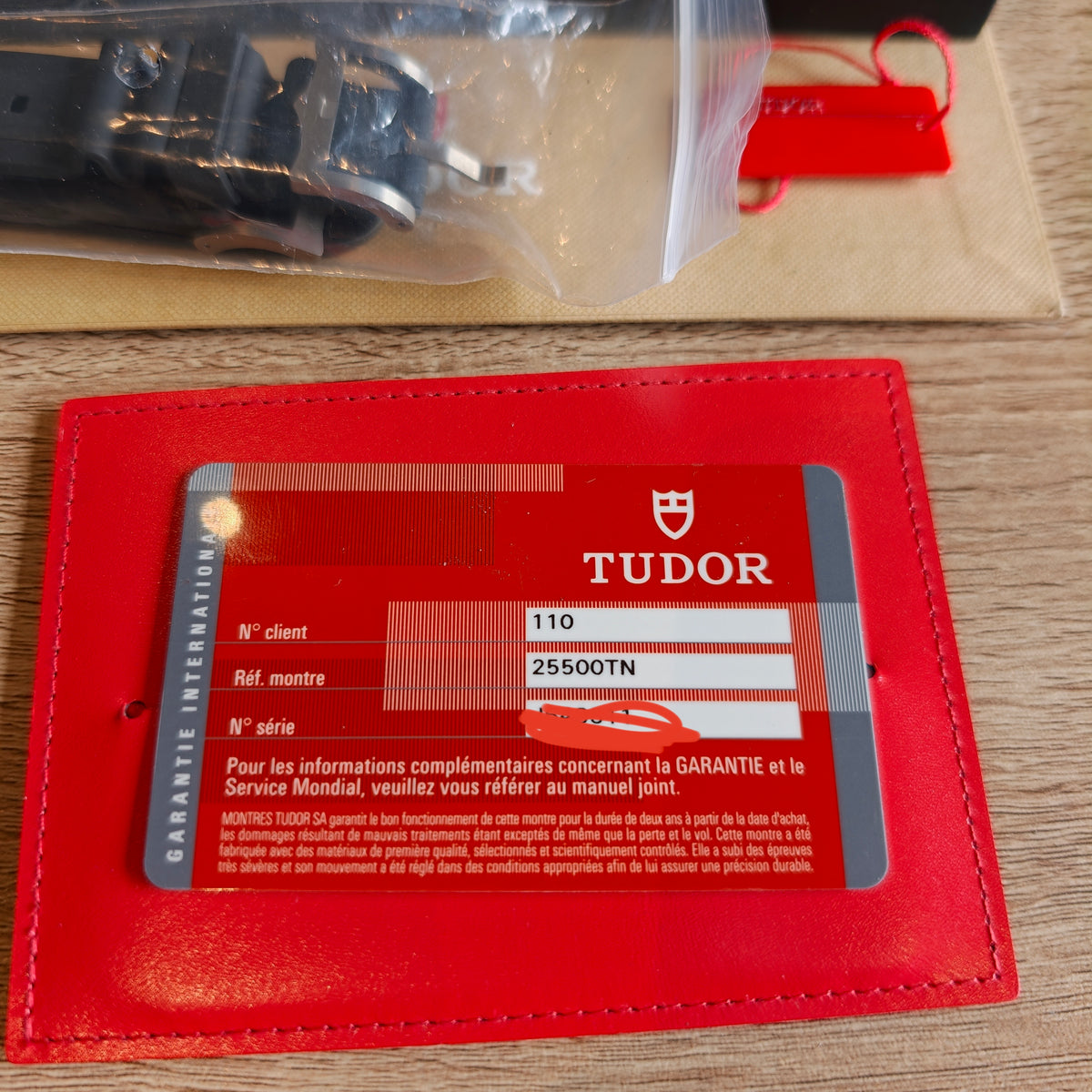 Tudor Pelagos 42 25500TN