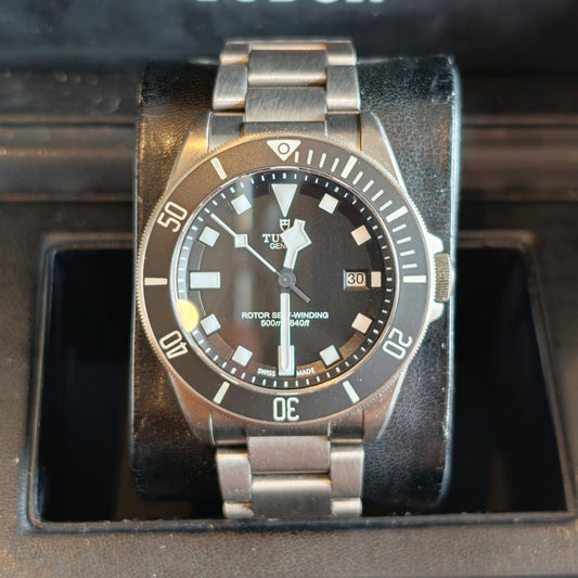Tudor Pelagos 42 25500TN