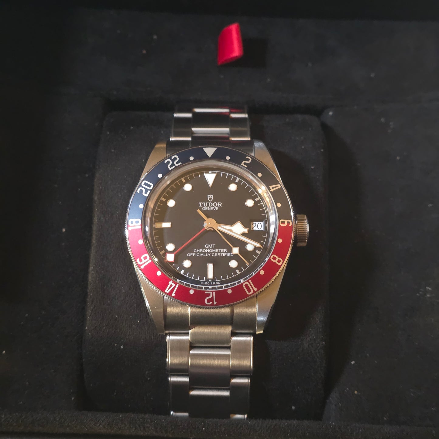 Tudor Black Bay GMT 79830rb 41mm