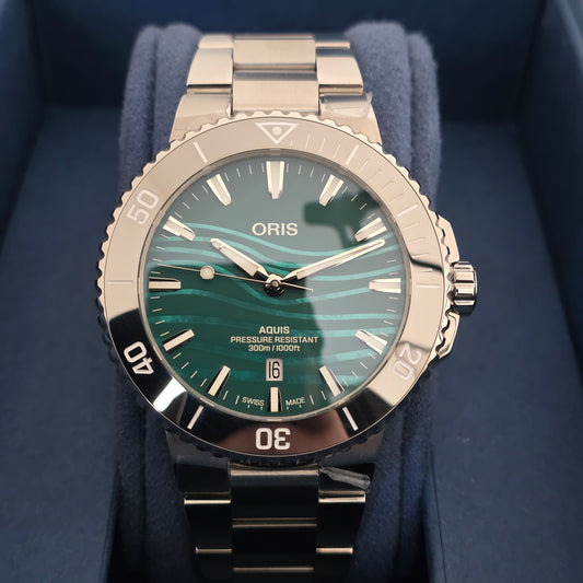Oris Aquis Yangtze Jiangtun Limited Edition  ref : 01 733 7789 4197