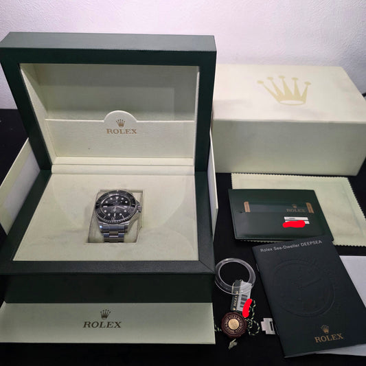 Rolex Sea Dweller DEEPSEA ref : 116660