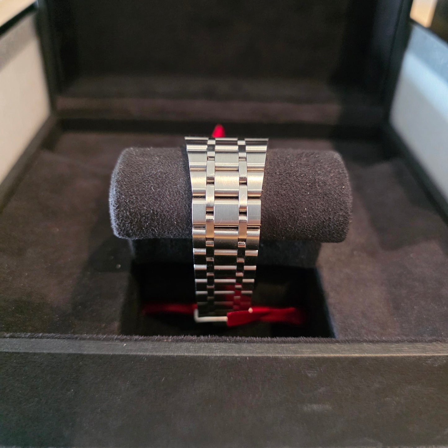 TUDOR ROYAL 41MM REF : 28600