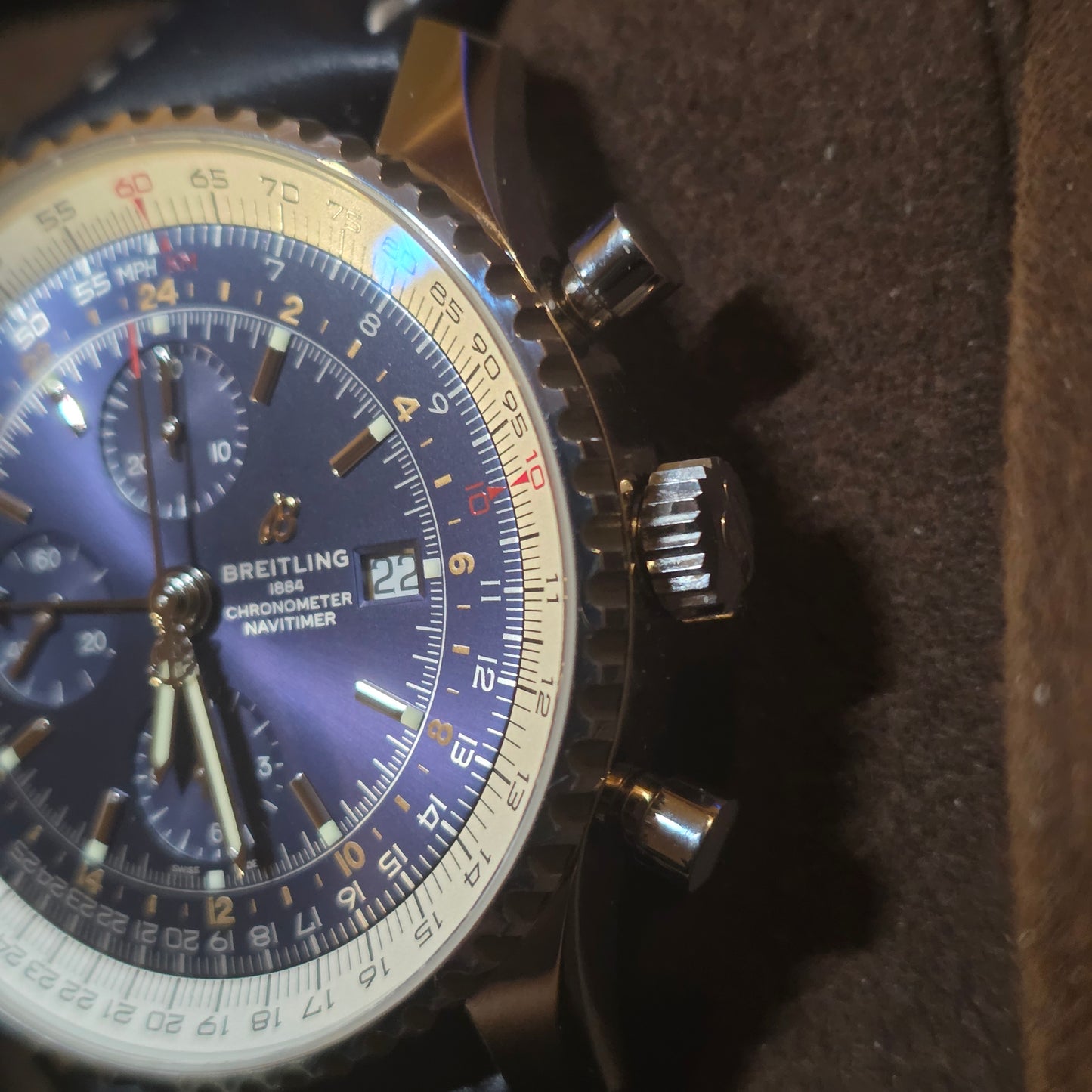 Breitling Navitimer GMT 46 A24322